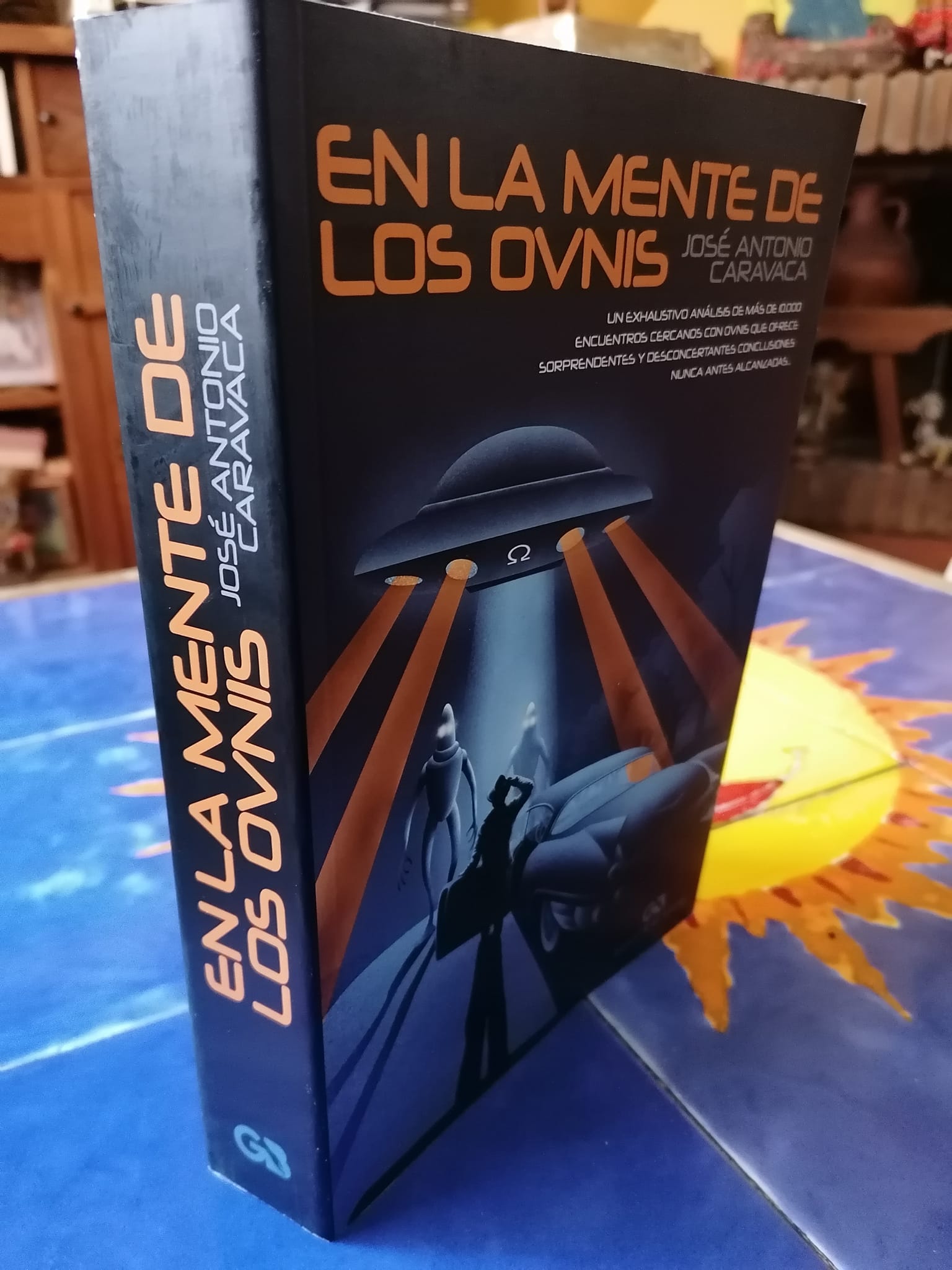 En la mente de los ovnis. José Ant. Caravaca